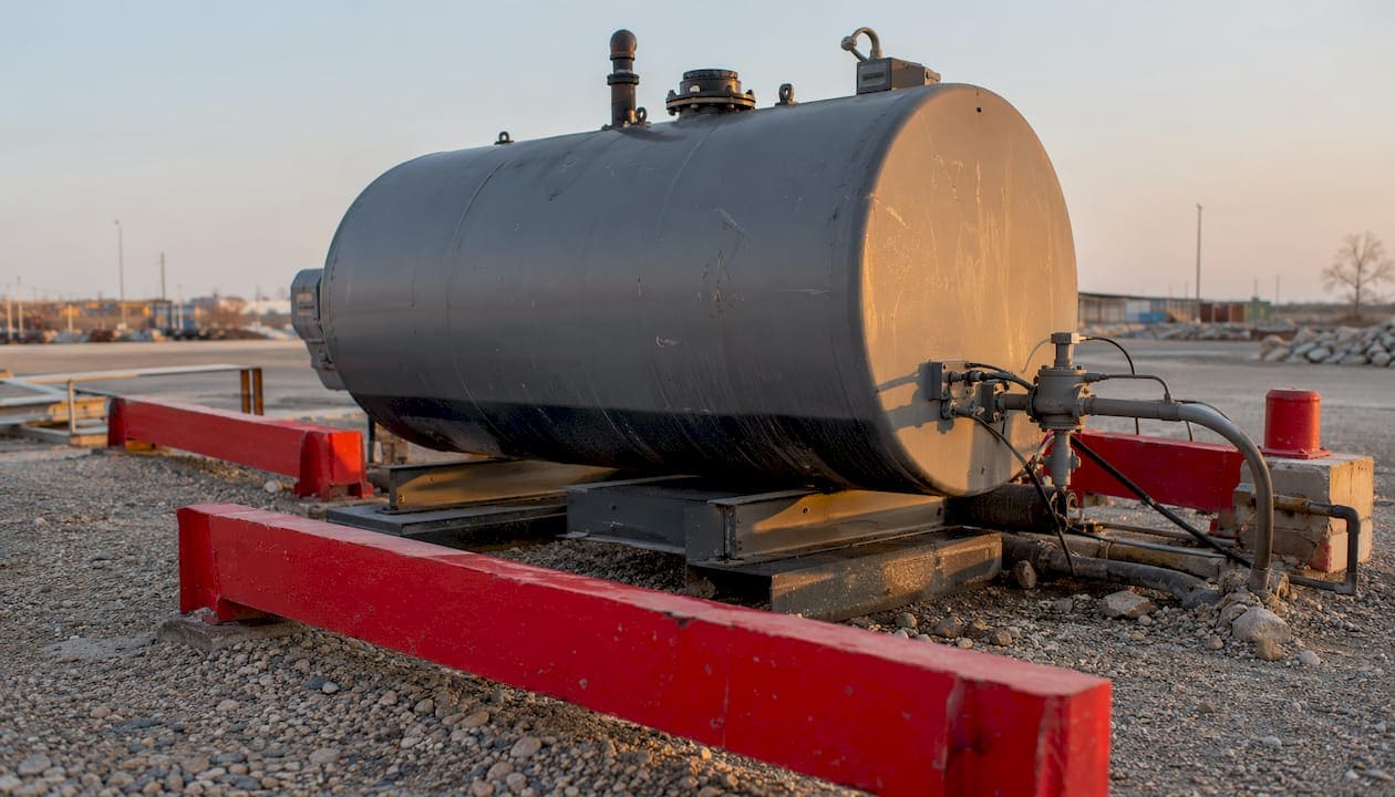 Best Fuelster.co Alternatives for Fleet Managers in 2026 2 Close-up of depot fuel tank hardware system