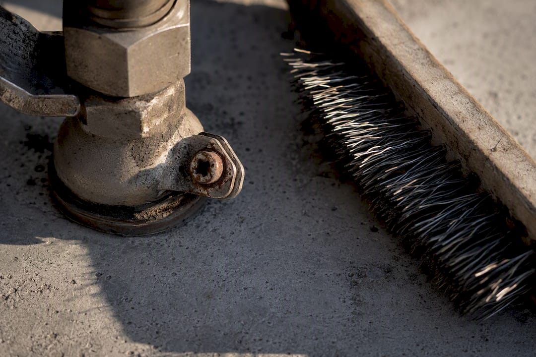 Bonding and Grounding Fueling: Rules That Prevent Ignition 1 Corroded bonding point being cleaned