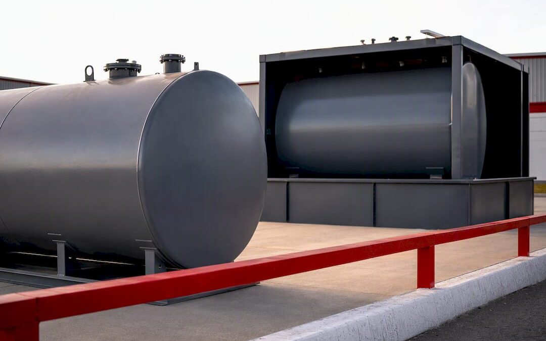 Unbranded steel fuel storage tanks at facility