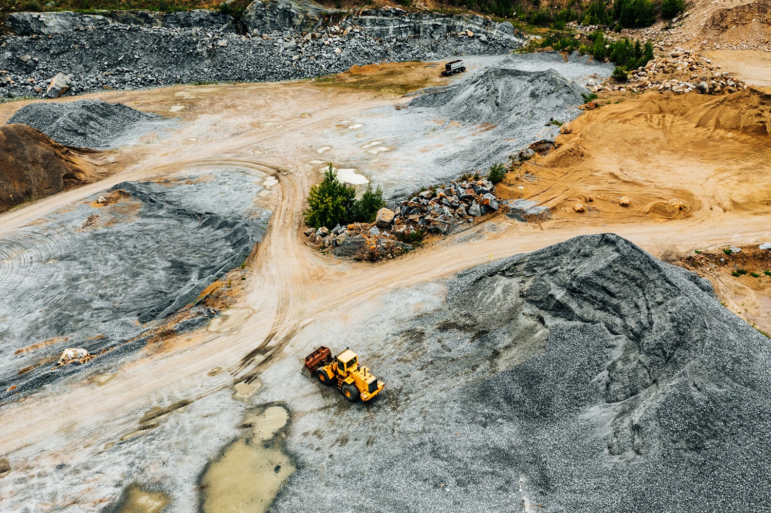 mining equipment needs reliable diesel. red dye diesel delivery mining equipment needs reliable diesel. red dye diesel delivery